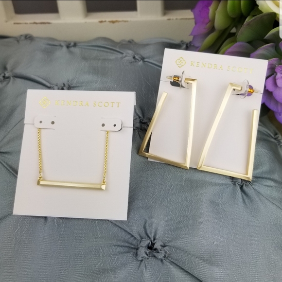 Gold, Kendra Scott, Kelsey, Necklace - Picture 5 of 10